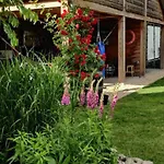 Ecolodge, Jacuzzi Prive Sauna Warm Pool Outside Shower In Oasis Near Centre * Tilburgo