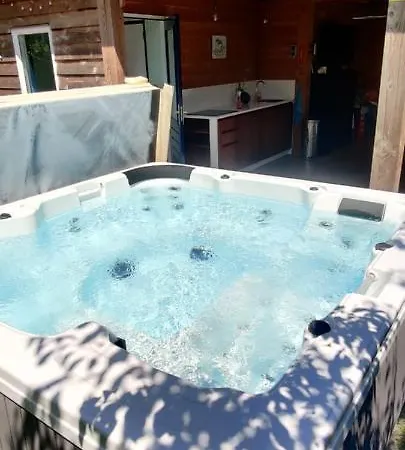 Wellness Tilburg- Jacuzzi- Prive Sauna En Zwembad Privat bolig *