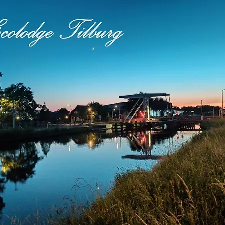 Privat bolig Wellness Tilburg- Jacuzzi- Prive Sauna En Zwembad
