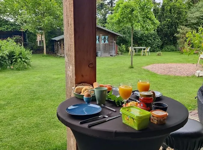 Privatunterkunft Met Zwembad In Groene Oase Bij Centrum